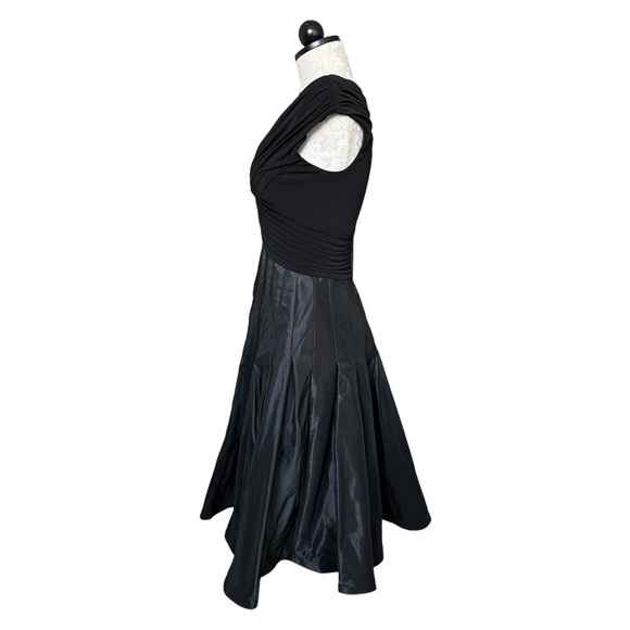 Tadashi Collection Cocktail Dress Black Fit & Flare Draped & lTrumpet Size 4 - Picture 6 of 15